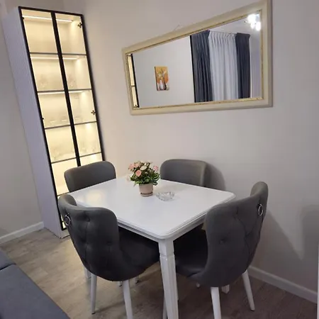 Stiven Apartament's *