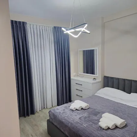 Stiven Apartament's * Τίρανα